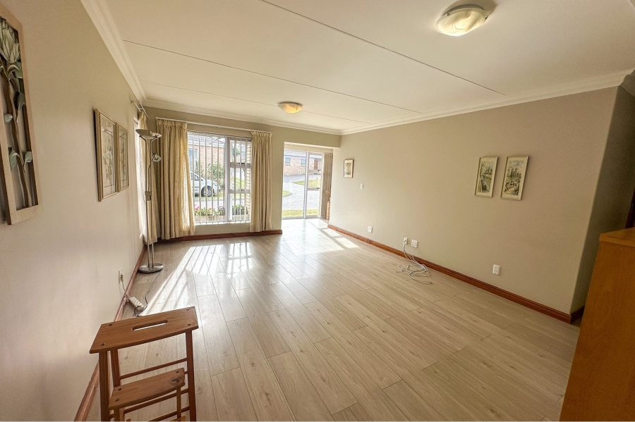 2 Bedroom Property for Sale in Tergniet Western Cape